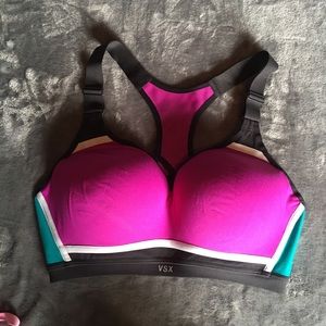Victoria Secret Sports Bra 36D